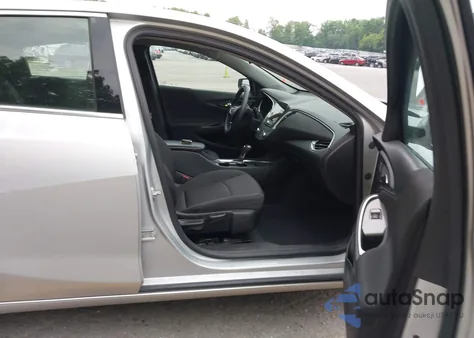 2019 Chevrolet Malibu Lt из США, поврежденный, VIN 1G1ZD5ST3KF176808